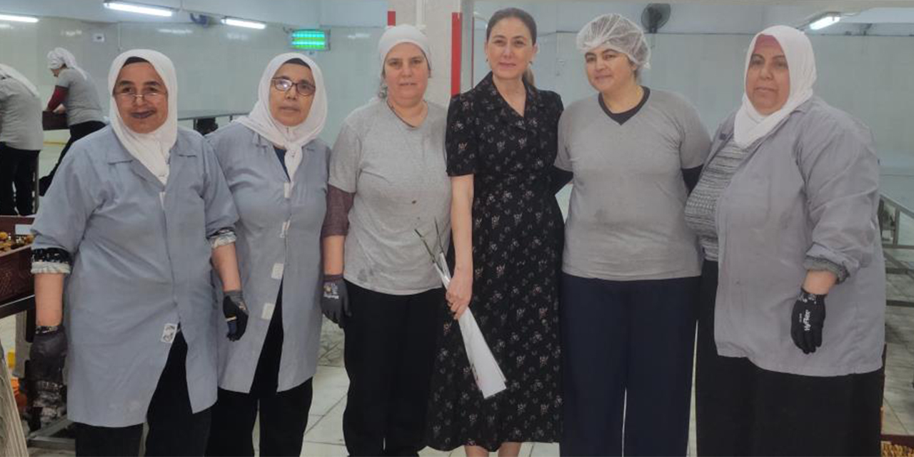 Kaymakam Kan’dan emekçi kadınlara 8 Mart ziyareti