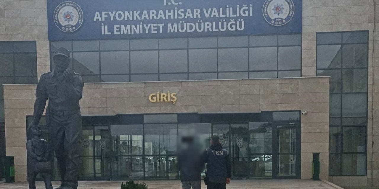 FETÖ’den aranan eski komiser yardımcısını polis yakaladı