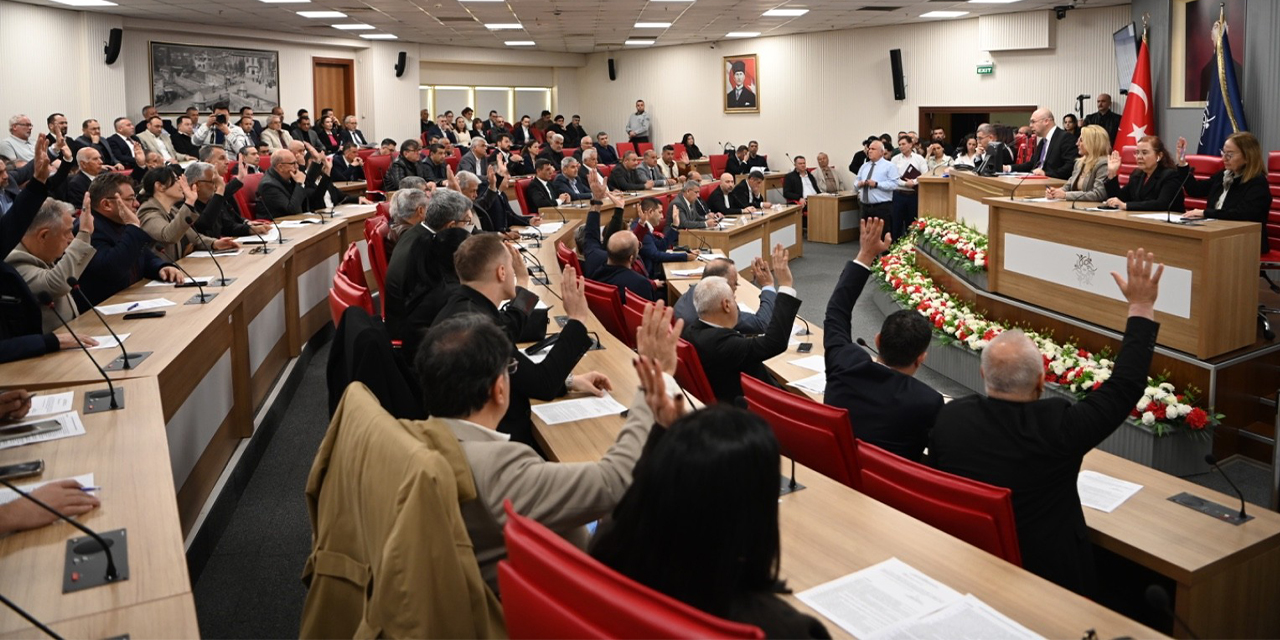 CHP’den Büyükşehir’e borçlanma freni: “Hizmete değil, ucu belirsiz borçlanmaya karşıyız”