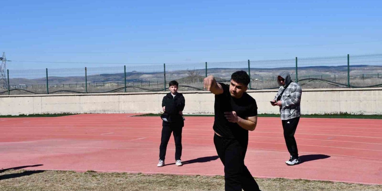 Okul Sporları Atletizm Müsabakaları tamamlandı