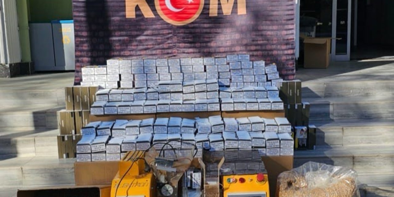 Uşak’ta çok sayıda kaçak makaron ve tütün ele geçirildi