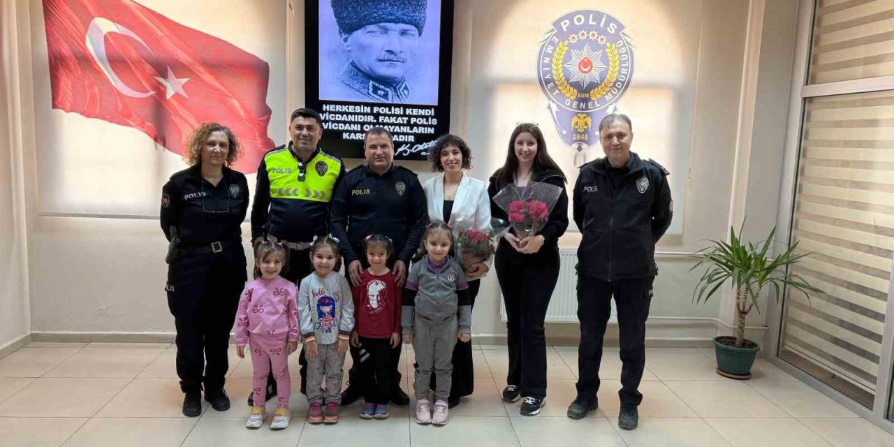 Tireli miniklerden Bayındır Emniyetine anlamlı ziyaret