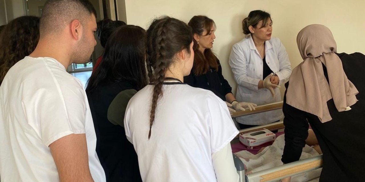 "Yara Bakımı Eğitimi" uygulamalı olarak yapıldı