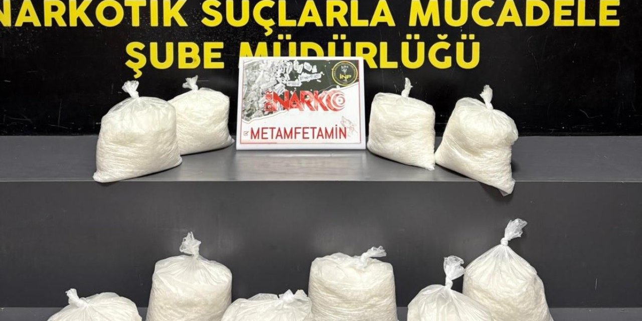 Kargo gönderisinde 9 kilonun üzerinde uyuşturucu ele geçirildi