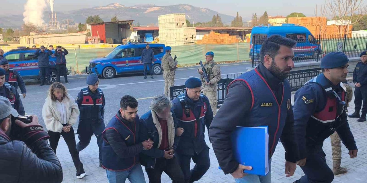 Yangında ölen çift ile ilgili kundaklama iddiası: Torunu ve 5 kişi adliyeye sevk edildi