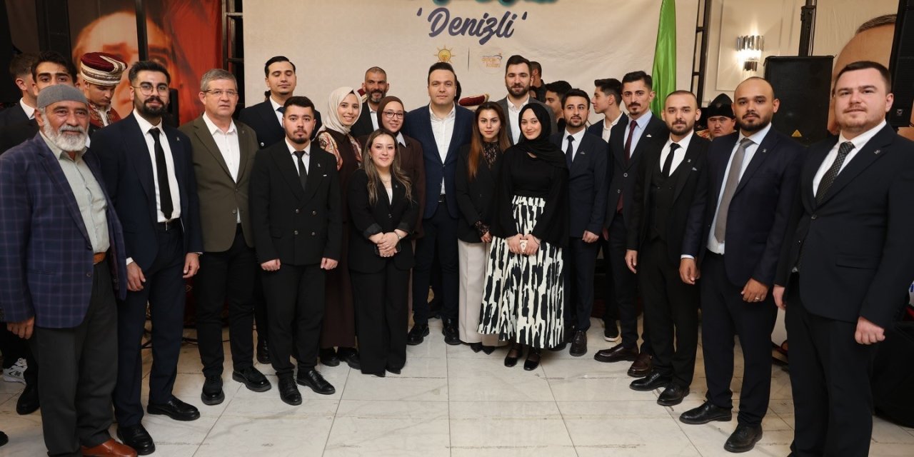 AK Parti Gençlik Kolları Genel Başkanı İbiş Denizli’de gençlerle iftarda buluştu
