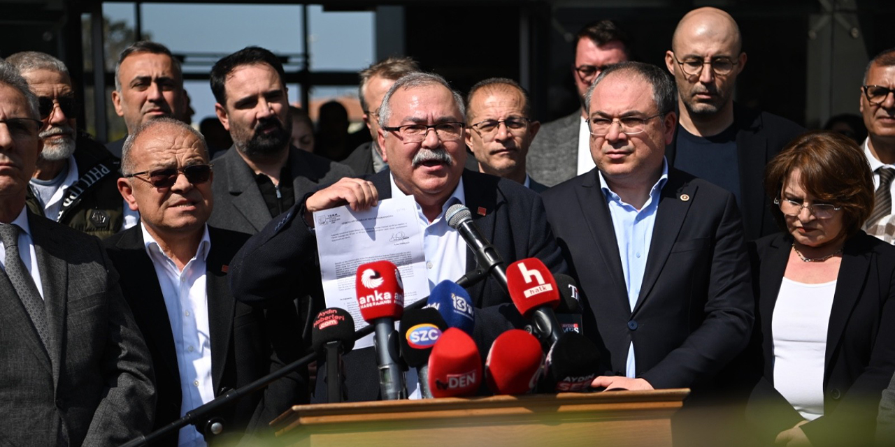 Ömer Günel’in gözaltına alınmasına Kuşadası’nda tepki: “Hepimiz Ömer Günel’iz”