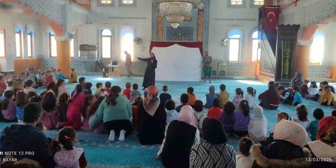 Köyceğiz’de minikler Ramazan sevinci yaşadı