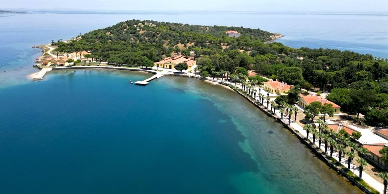 Dünyanın ayakta kalan üç karantina adasından biri İzmir’de