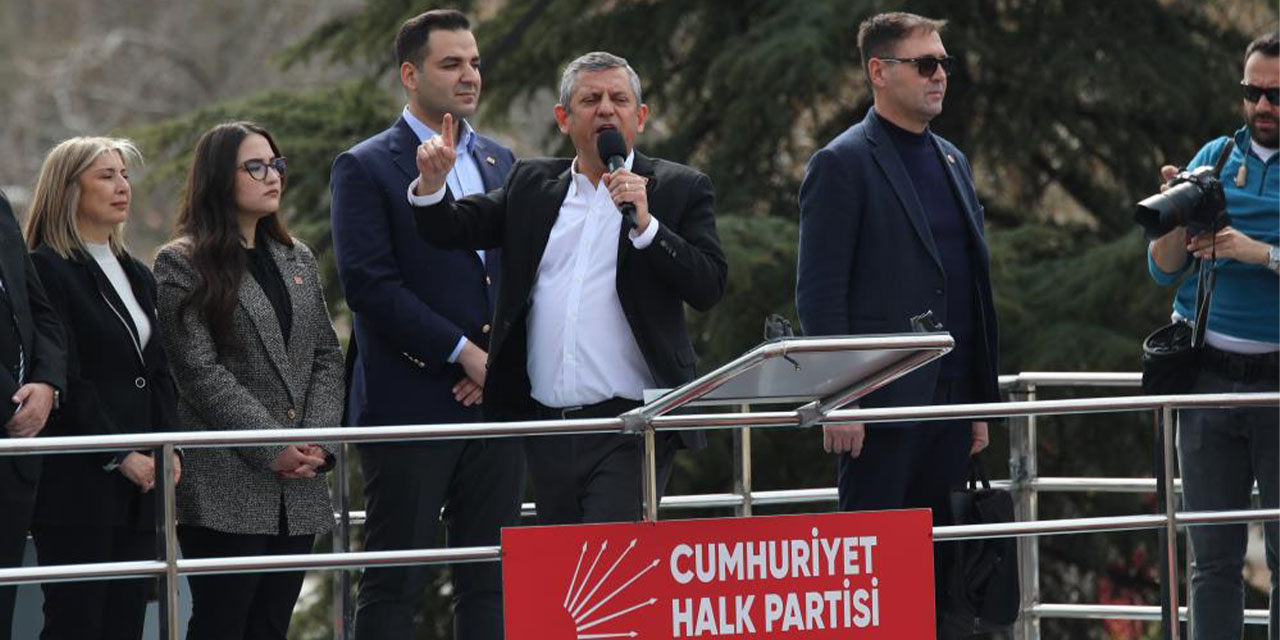 CHP Genel Başkanı Özel: "Kapı kapı gezeceğiz, neyi, nasıl düzelteceğimizi söyleyeceğiz"
