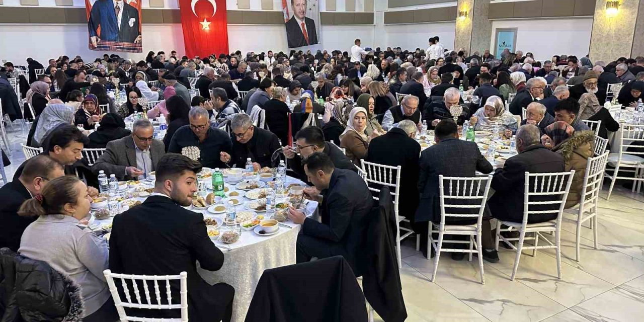 AK Parti Genel Başkan Yardımcısı Tuncer: "CHP’ye baktığımızda Türkiye’nin büyümesini konuşan bir siyaset değil, Türkiye’nin başarılarını küçümseyen bir siyaset görüyoruz"