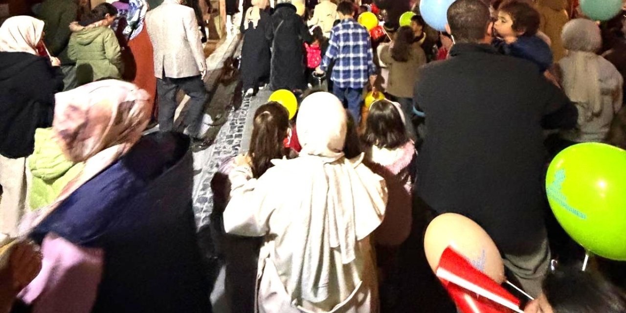 Turgutlu’da Kadir Gecesinde çocuklar yürüyüş yaptı