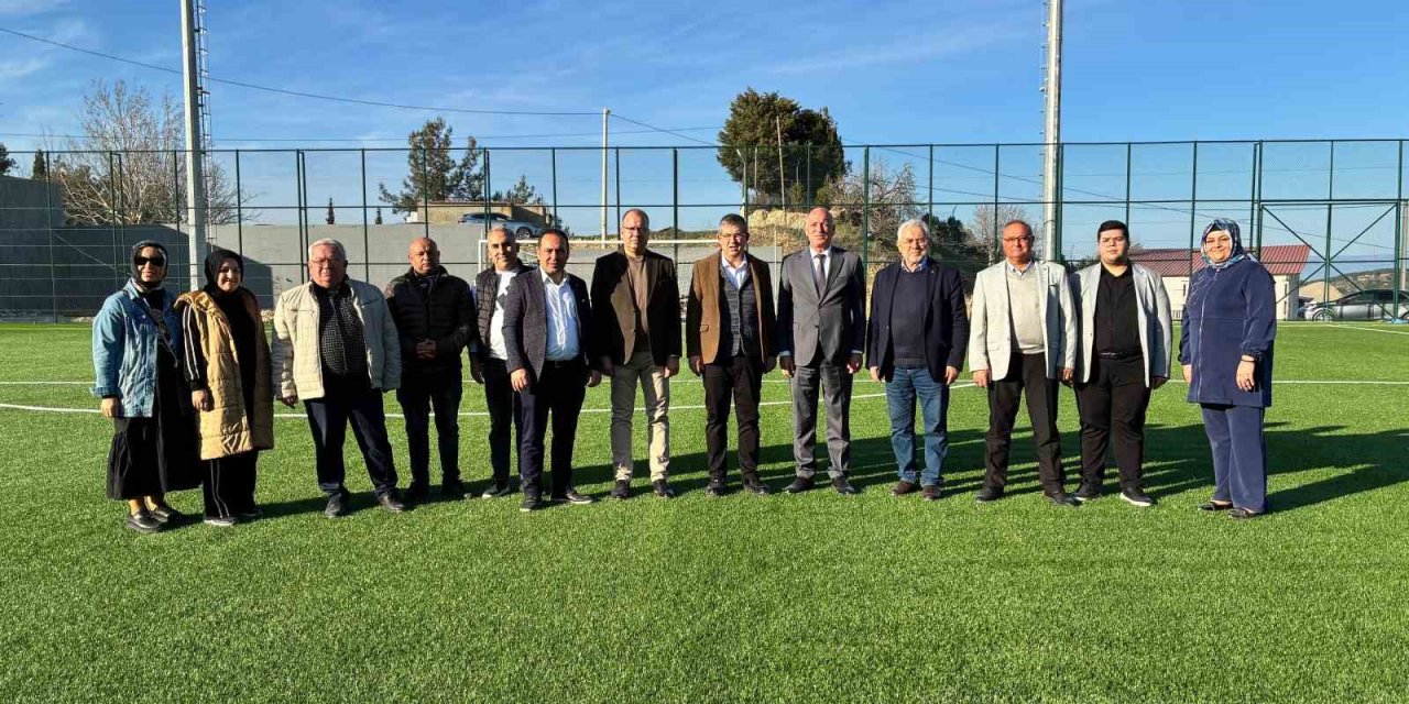 Başkan Subaşıoğlu, Babadağ’da devam eden spor yatırımlarını yerinde inceledi