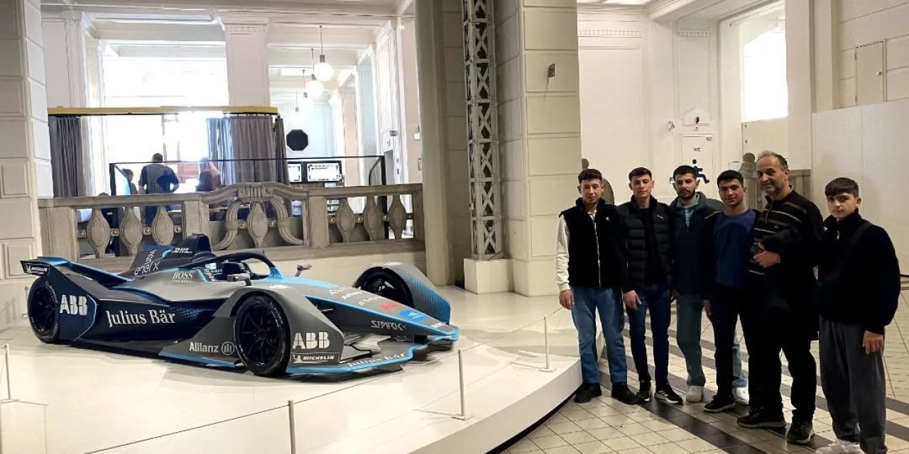 Yenipazarlı genç ustalar Avrupa’dan döndü