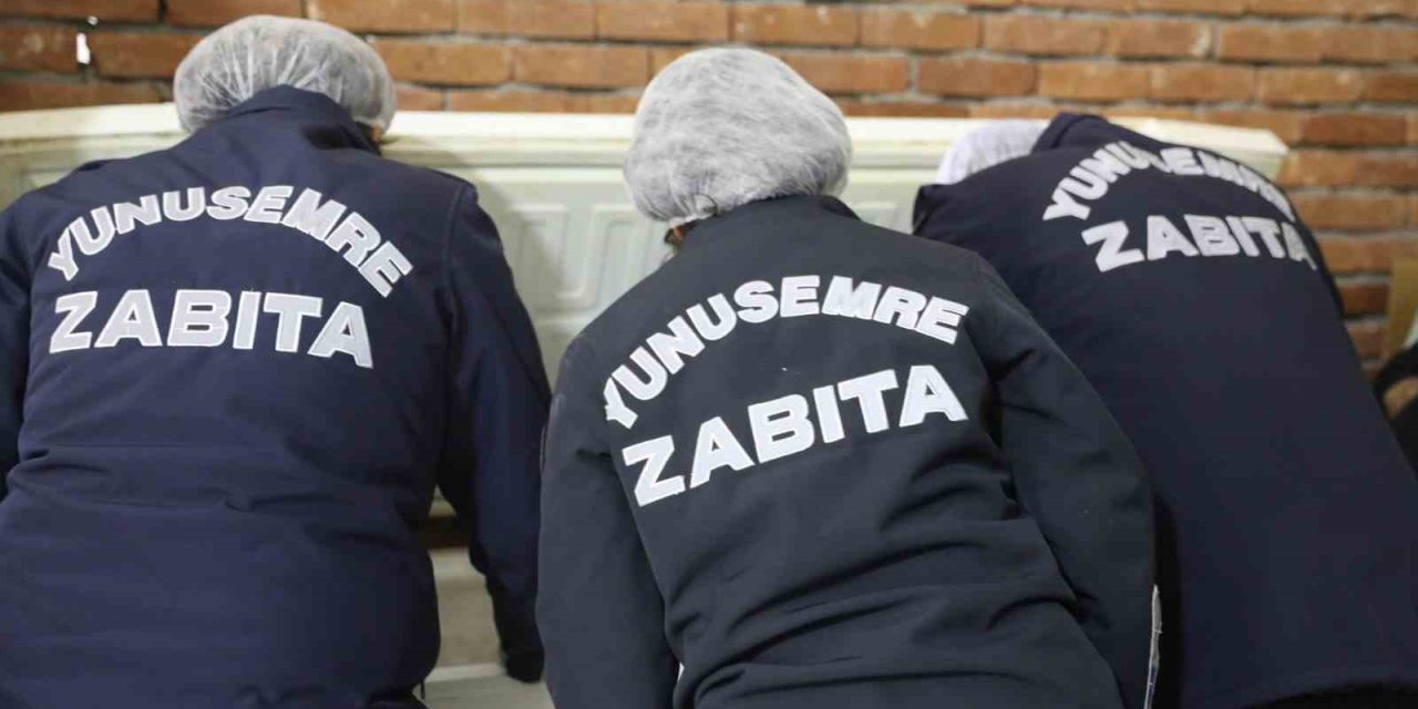 Yunusemre’de bayram öncesi fırın ve tatlıcılara sıkı denetim