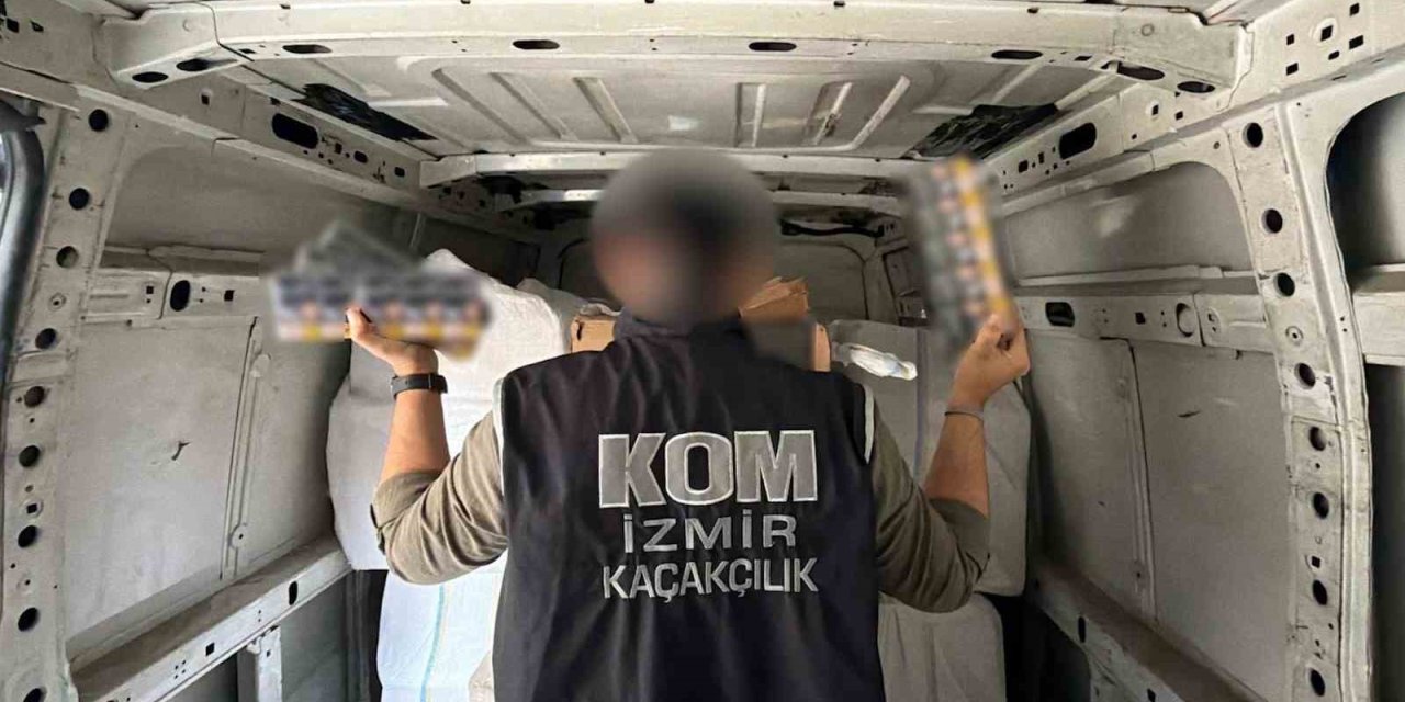 İzmir’de 4,5 milyon lira değerinde kaçak tütün mamulü ele geçirildi