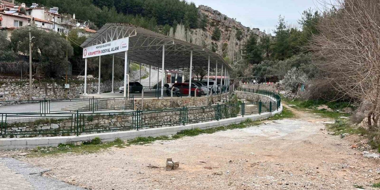 Muğla’da Ramazan topu patlamasında 19 yaşındaki genç ağır yaralandı