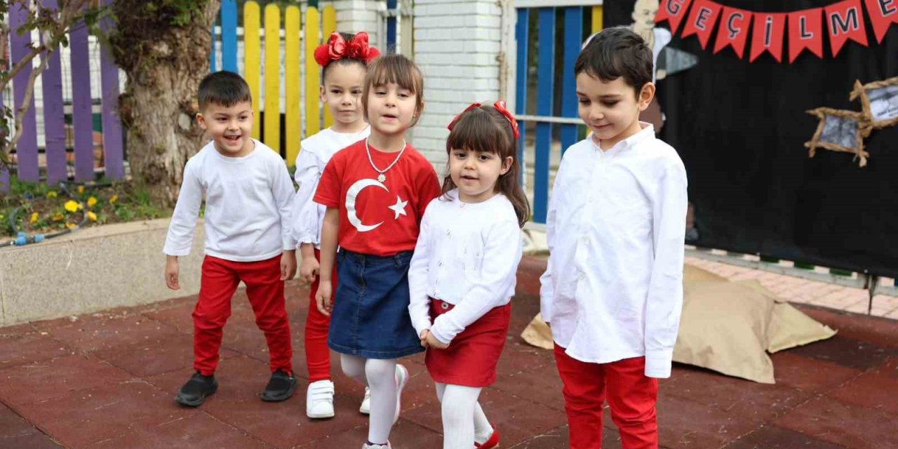 Didim Belediyesi’nin minikleri ‘Çanakkale’ performansı takdir topladı