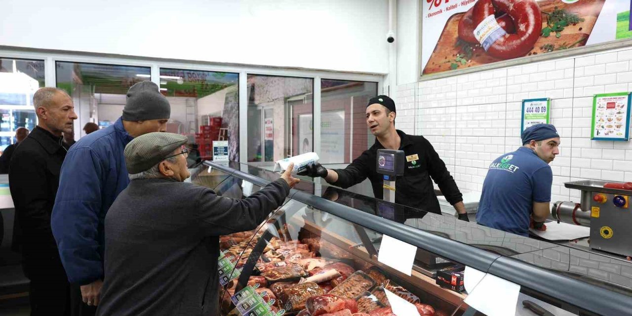 Başkan Çerçioğlu’ndan Ramazan Bayramı öncesi Halk Ege Et şubelerinde indirim