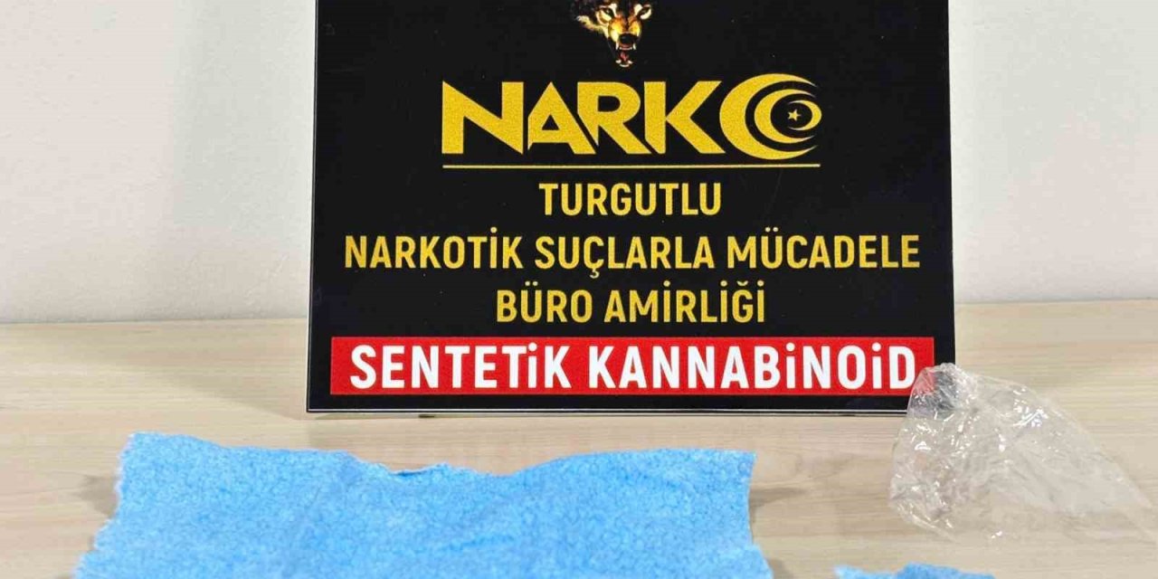 Turgutlu’da emniyetin sokak çalışmalarında 2 torbacı yakalandı