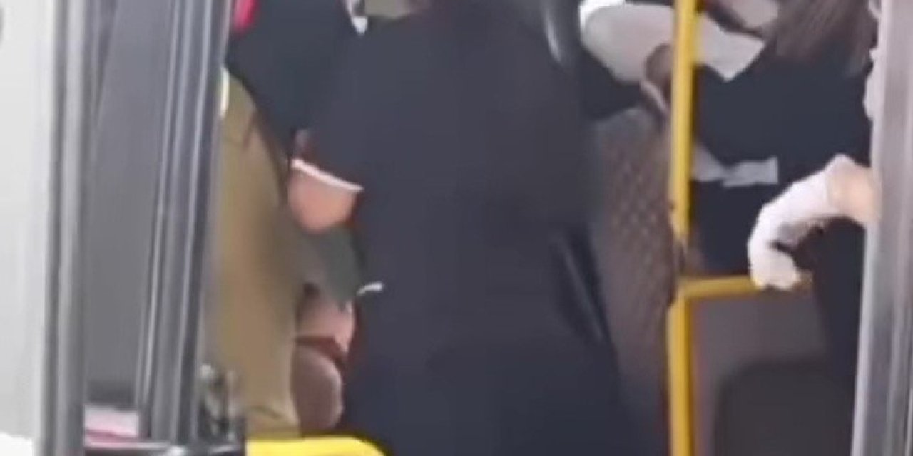 Yolculuk sırasında sancılanan kadın dolmuşta doğum yaptı