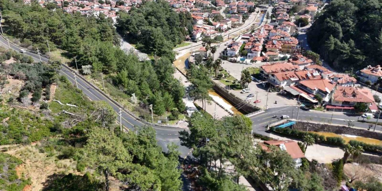 Muğla Büyükşehir Belediyesi’nin modern yol ağı genişliyor