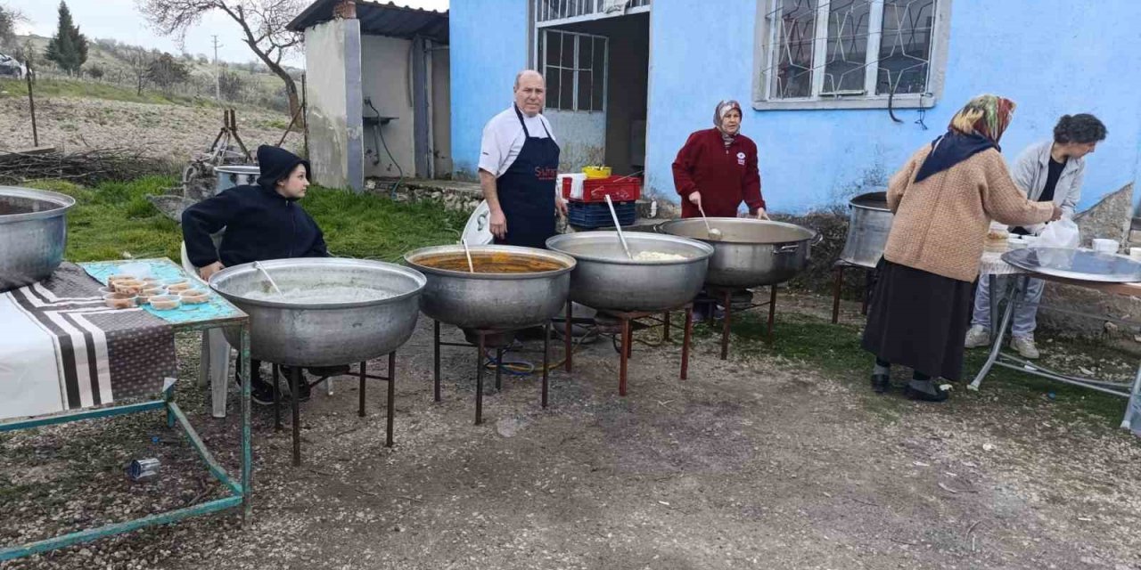 Mahalle halkı düğün ve hayır yemekleri için kapalı alan istiyor