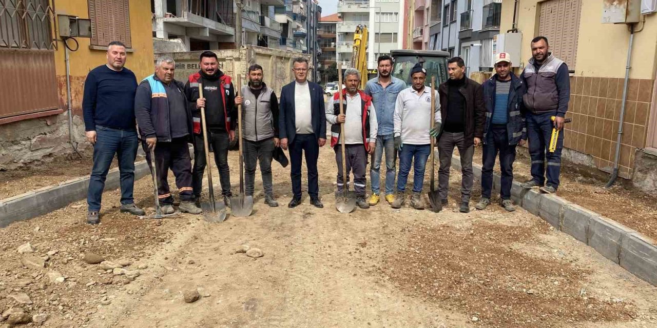 Alaşehir’de asfalt sezonu açıldı