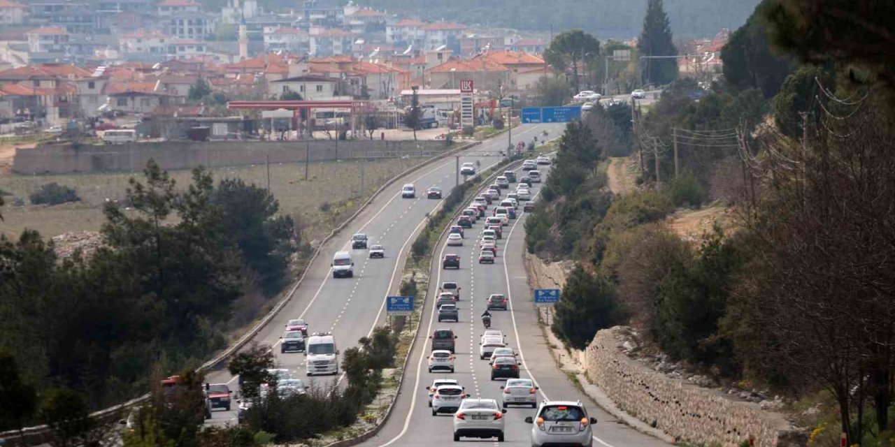 Muğla’da tatilcilerin dönüş yolculuğu başladı