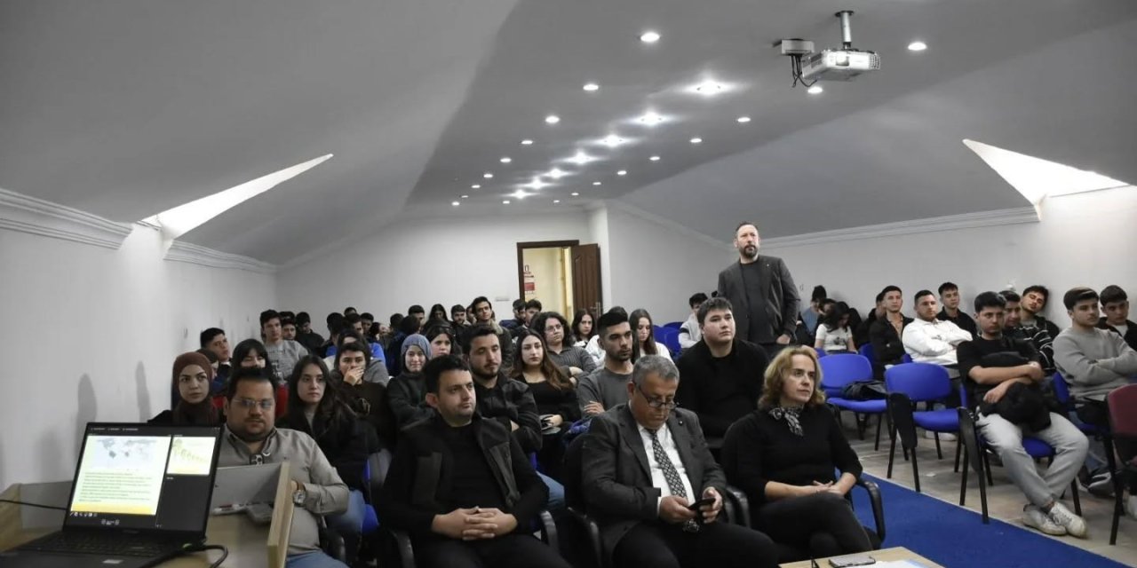 Köyceğiz Meslek Yüksek Okulu’nda ormancılık semineri düzenlendi
