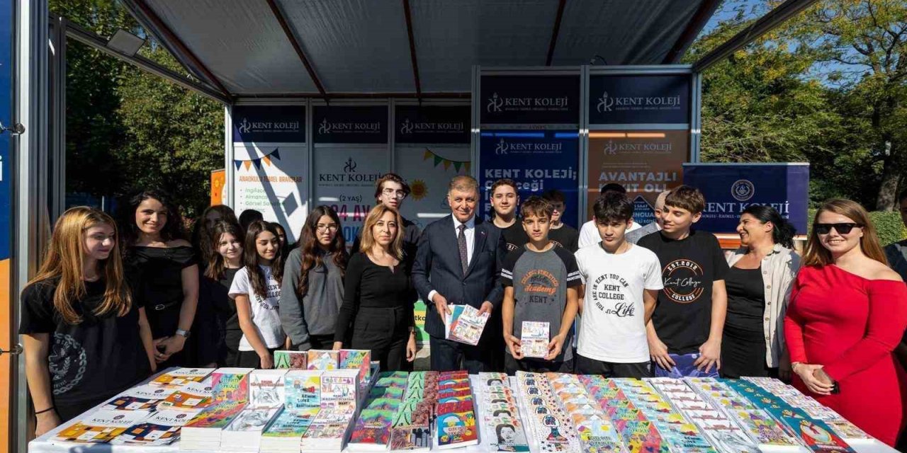 İZKİTAP - 7. İzmir Kitap Fuarı 17-26 Nisan’da Kültürpark’ta