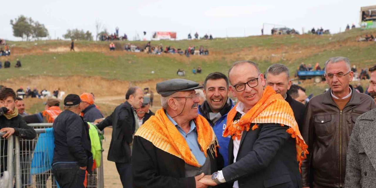 Turgutlu’da deve güreşleri heyecanı yaşanacak