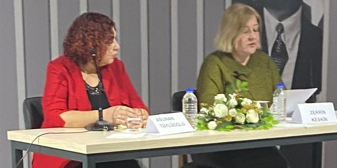 Aydınlı şair Aslıhan Tüylüoğlu İzmir’de “Edebiyatta Kadın Duruşu”nu anlattı