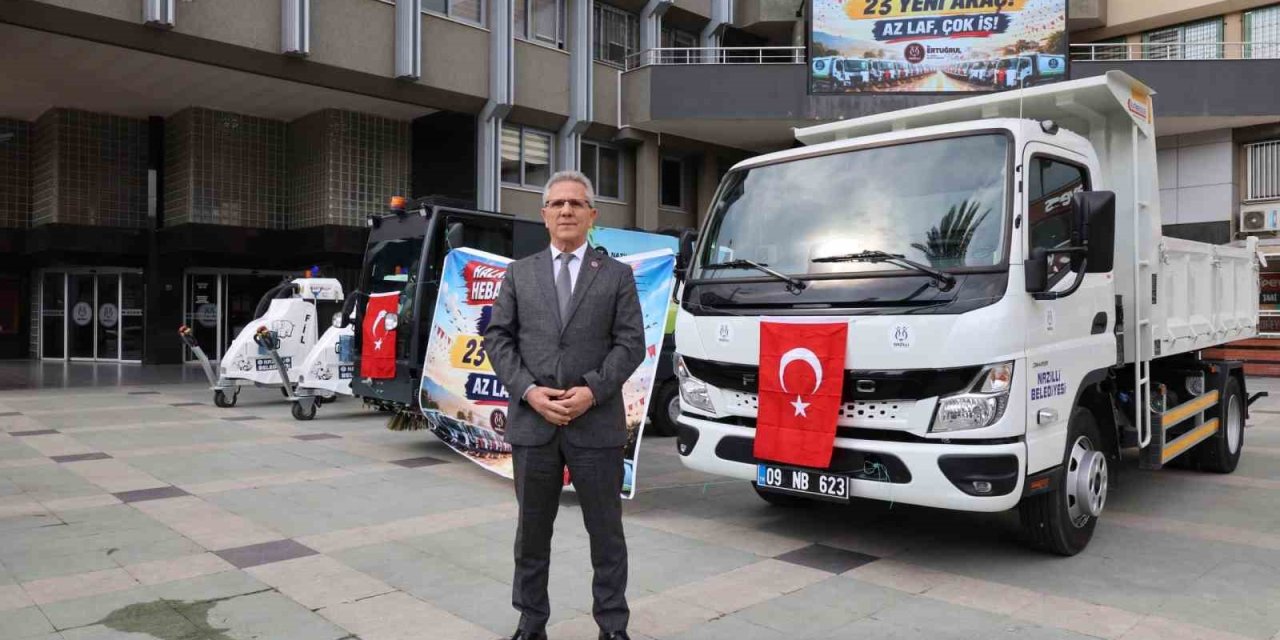 Nazilli Belediyesi’nden 23 ayda 23 yeni araç