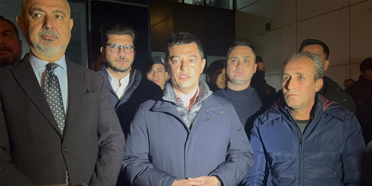 Marmaris Belediyesi’ne gece yarısı polis baskını: Başkan Ünlü ve CHP’li Uzun’dan açıklama