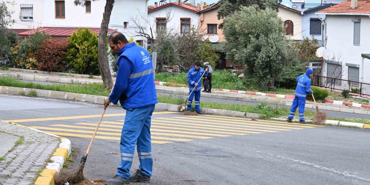 Aydın Büyükşehir Belediyesi’nin kent genelindeki çalışmaları sürüyor