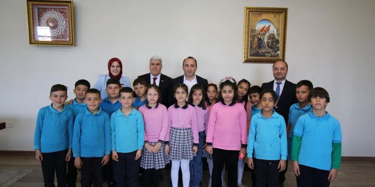 Minikler Kaymakamlıkta kamu yönetimini yerinde öğrendi