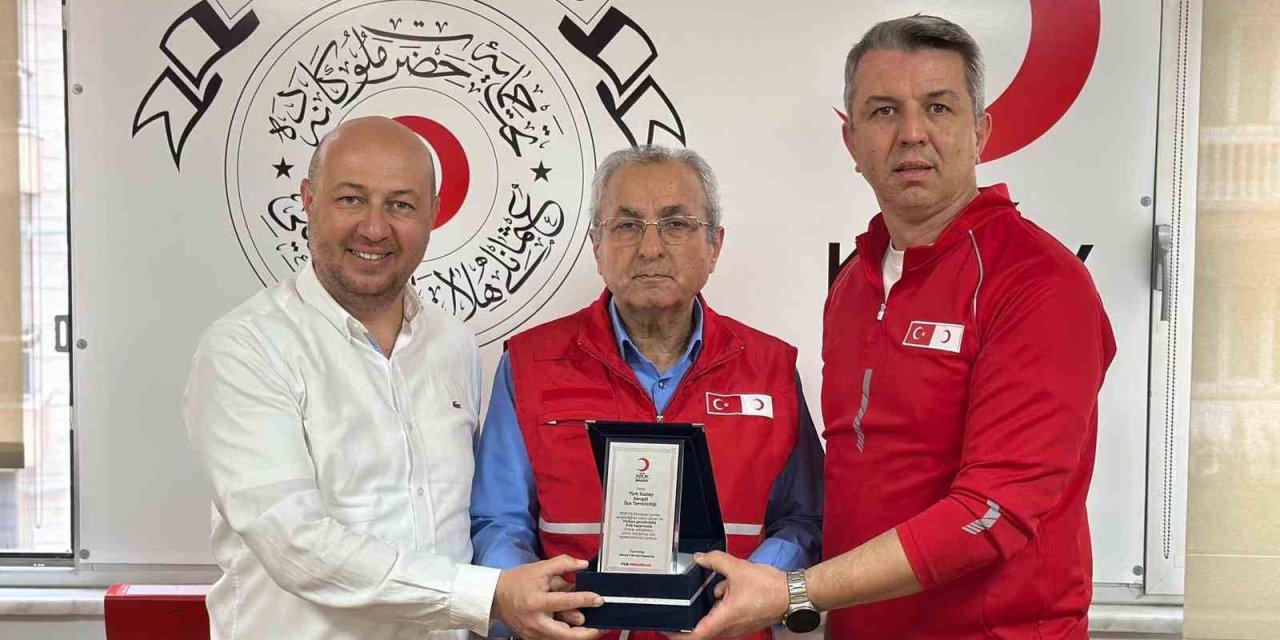 Sarıgöl Kızılayı Türkiye 5’incisi oldu