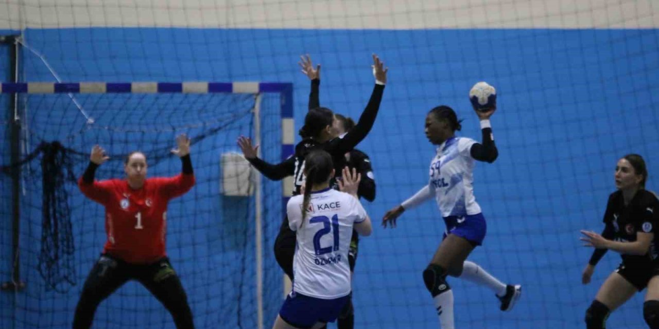 Yalıkavak spor, Ortahisar’ı farklı geçti: 37-27