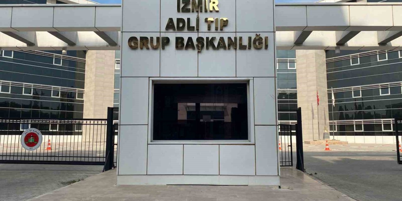İzmir’de sahilde yeni doğmuş bebek cesedi bulundu