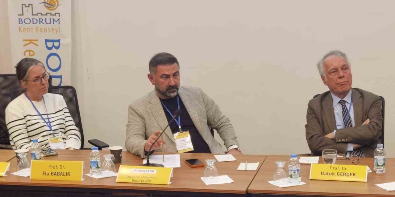 Bodrum’da ulaşım ve altyapı masaya yatırıldı: Uzmanlardan nüfus ve planlama uyarısı