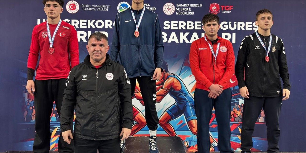 Güreşte Afyonkarahisar’ı 6 sporcu Türkiye şampiyonasında temsil edecek