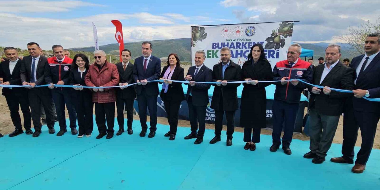 Aydın’ın ilek bahçeleri törenle hizmete açıldı