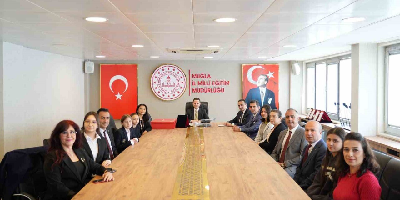 Muğla’nın genç tasarımcıları "Savunmadan sanata" ödülleriyle taçlandı