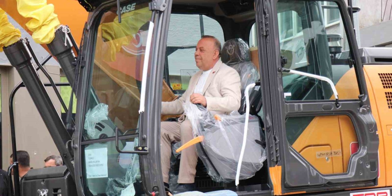 Bozdoğan Belediyesi araç filosunu güçlendirmeye devam ediyor