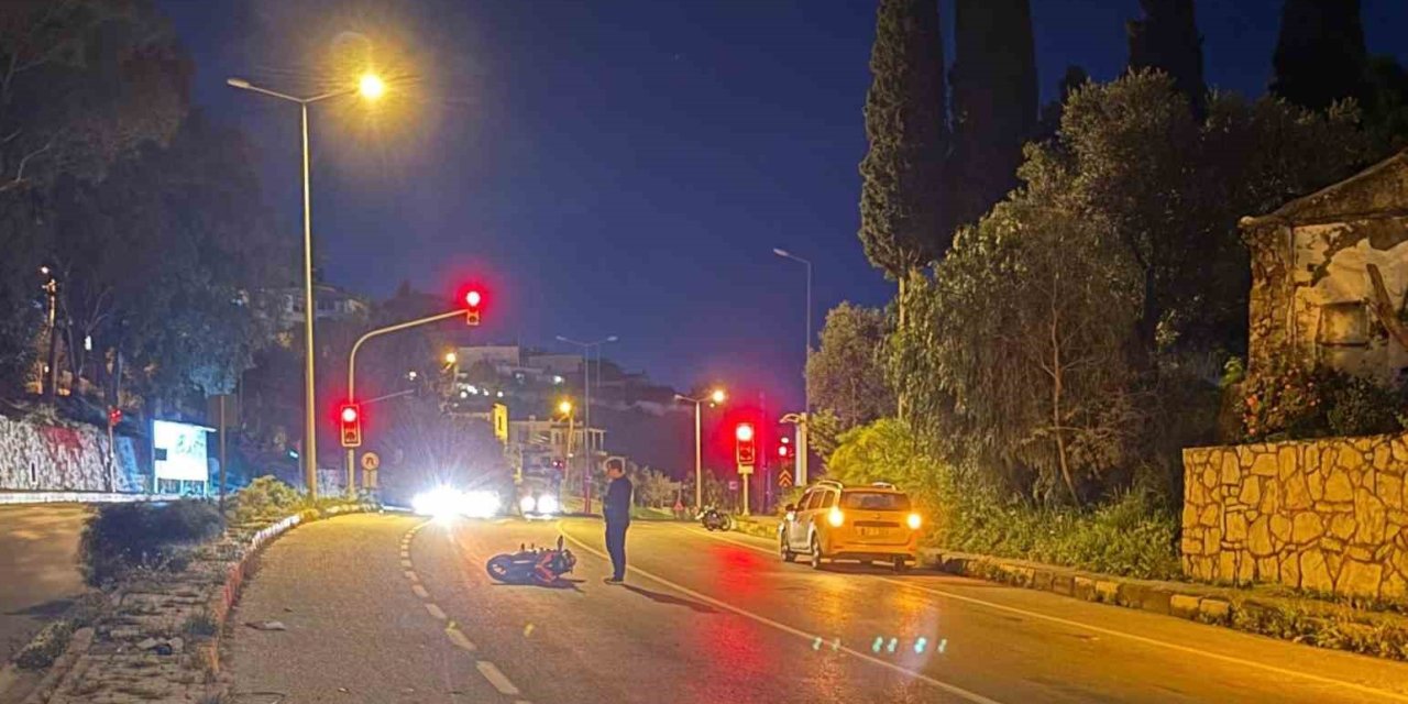 Motosiklet sürücüsü kazada yaşamını yitirdi