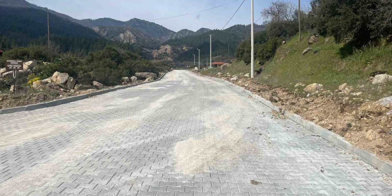 Buldan’daki yılların yol sorununu Denizli Büyükşehir Belediyesi çözdü