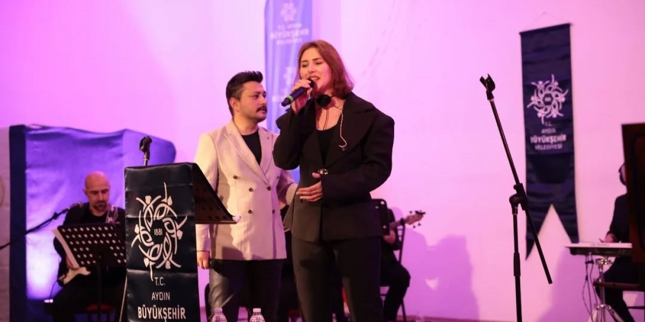 İncirliova’da "Anadolu’dan Türküler" konseri düzenlendi