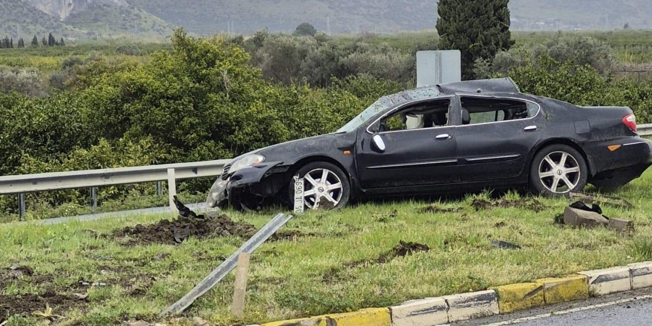 Selçuk’ta kaygan yolda zincirleme trafik kazası