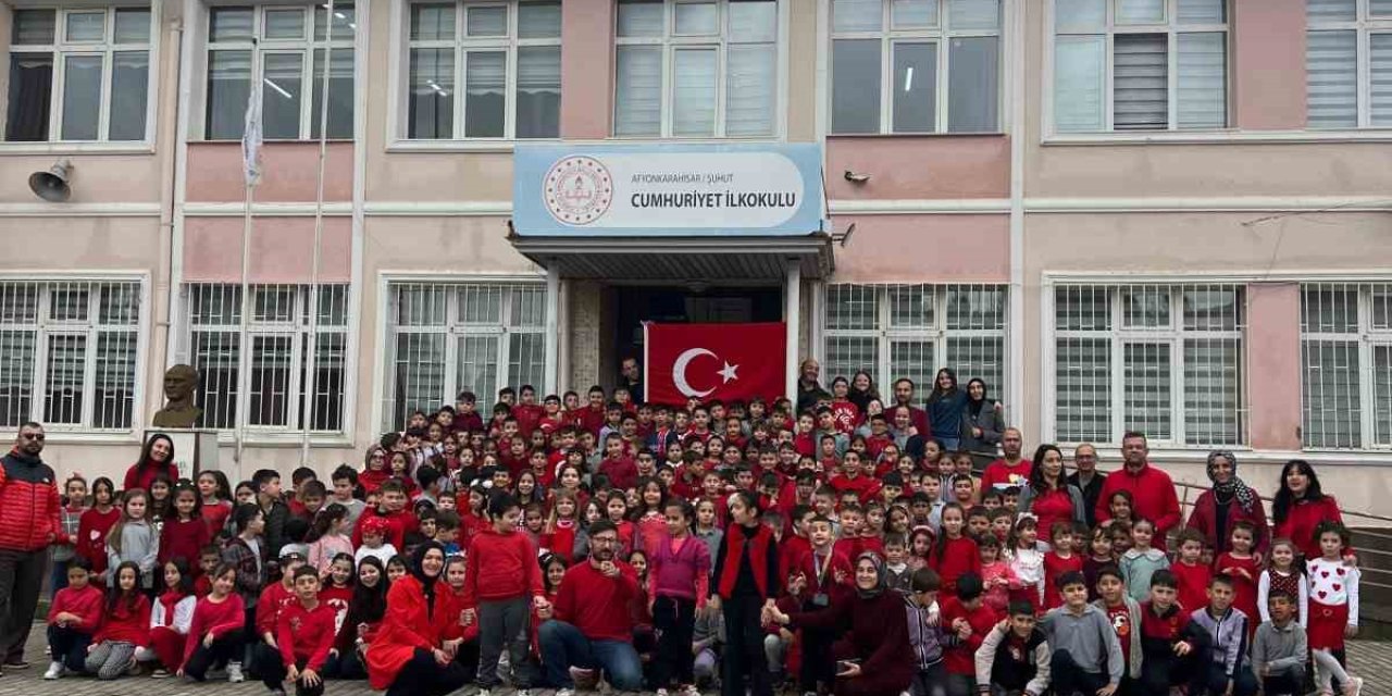 İlkokulda 2 Nisan Otizm Farkındalık Günü etkinliği